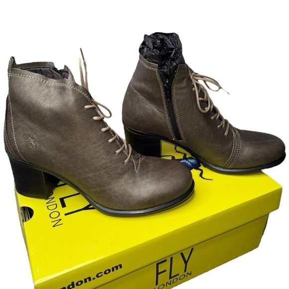 |NIB| FLY LONDON Inet Janeda Leather Lace Up Ankle Boots - Picture 2 of 10